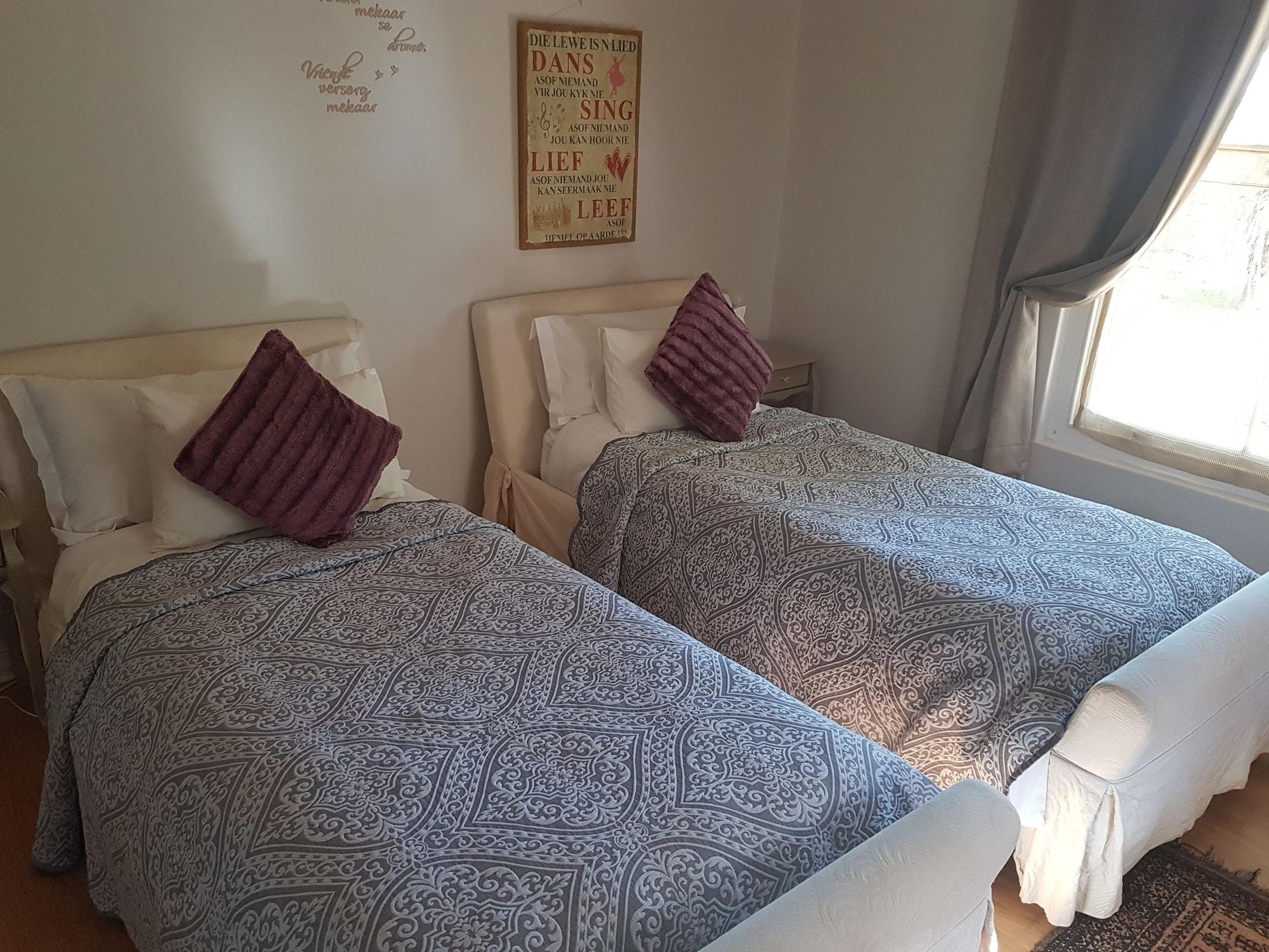 Hoopenburg Guesthouse Klapmuts エクステリア 写真