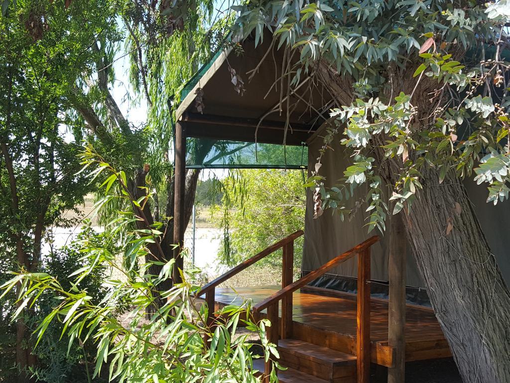Hoopenburg Guesthouse Klapmuts エクステリア 写真
