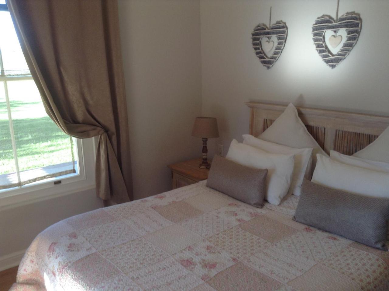 Hoopenburg Guesthouse Klapmuts エクステリア 写真